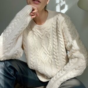 Wallace & Barnes Shetland Wool cable knit Aran sweater Fisherman white crew neck